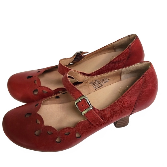 Crown Comforteur Chelsea Red Leather Mary Jane Pump Size 8M - Picture 2 of 8